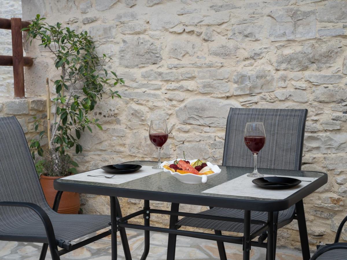 Draganigo Luxury Stone Houses 40 Min From Matala Ano Moulia Exterior foto